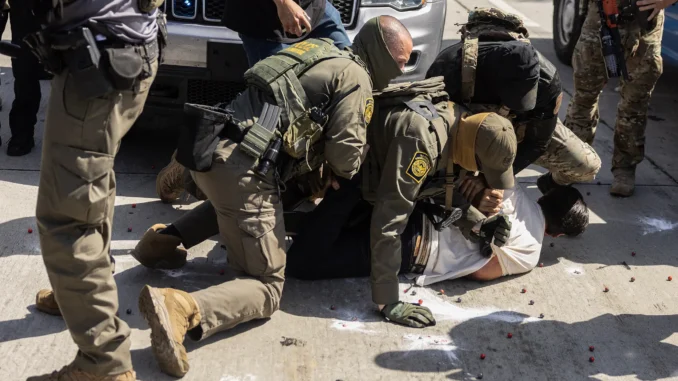 062025-CBP-ICE-Raid-LA-GETTY-CM-01